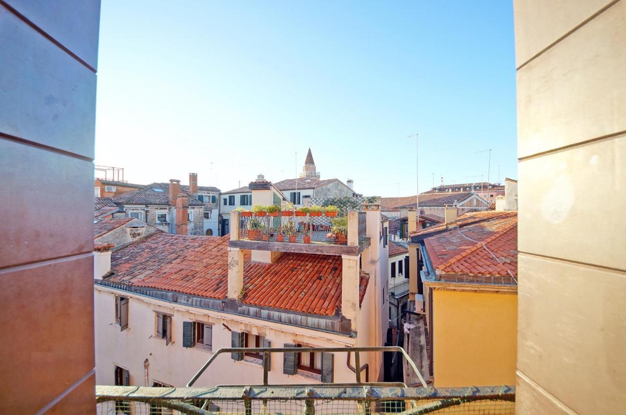 Campo San Polo Apartment Rialto Venecia Exterior foto